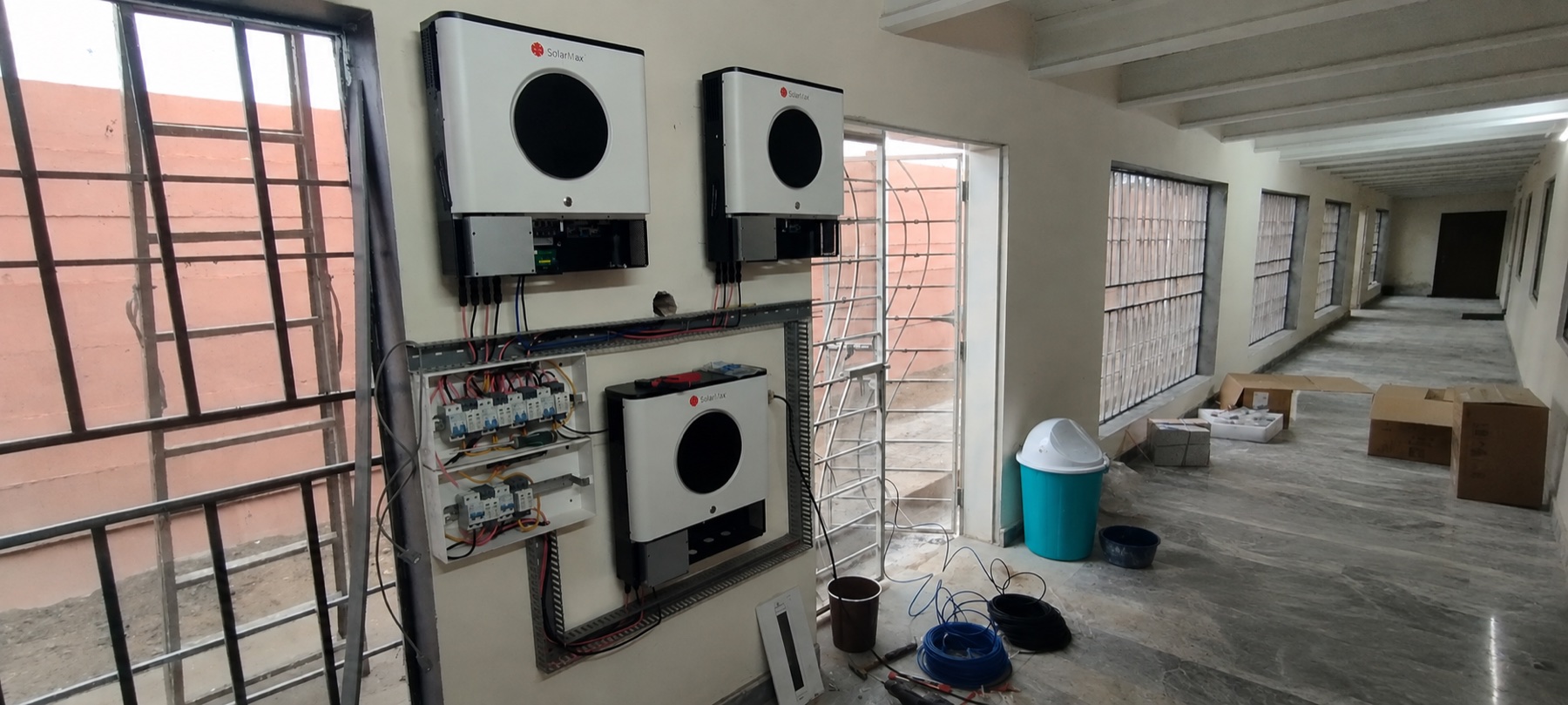 Multi-inverter system